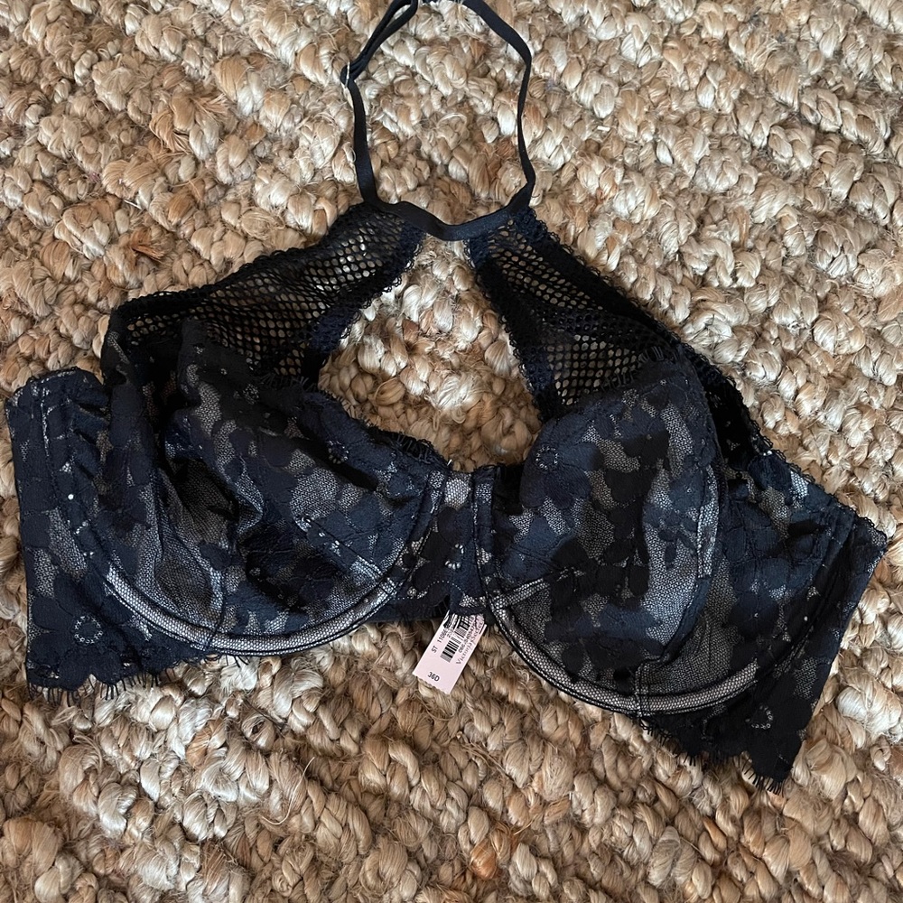 VS dream angels fishnet/ lace bra 36D